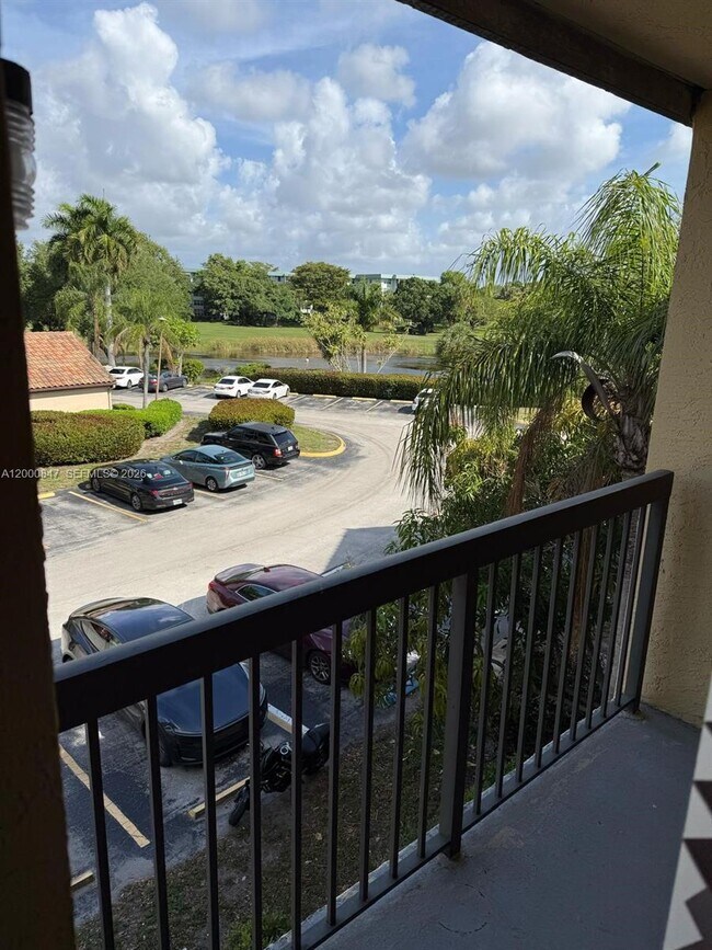 Building Photo - 4401 W McNab Rd