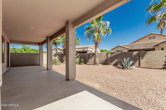 Building Photo - 15429 W Ventura St