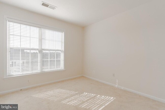 Building Photo - 15675 William Bayliss Ct