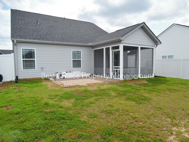 Building Photo - 1386 Romany Ct