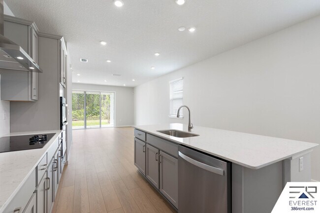 Building Photo - 221 Montgomery Ct