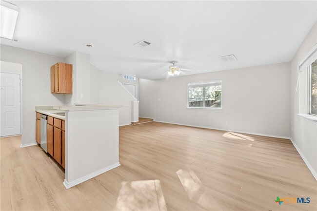 Building Photo - 867 Sagewood Trail