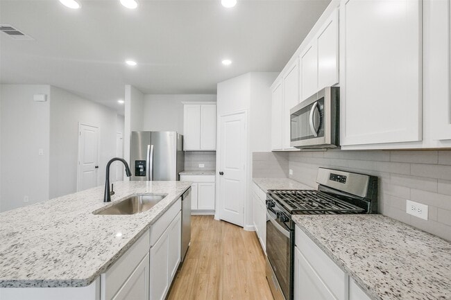 Building Photo - 12931 California Palm Ct