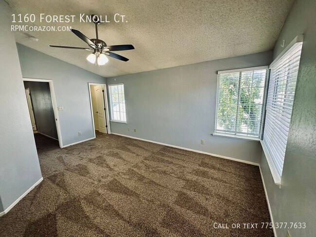 Building Photo - 1160 Forest Knoll Ct