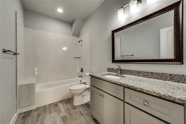 Building Photo - 5849 Rivendell Dr