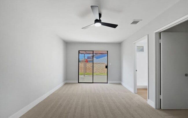 Building Photo - 25443 Vía Labrada