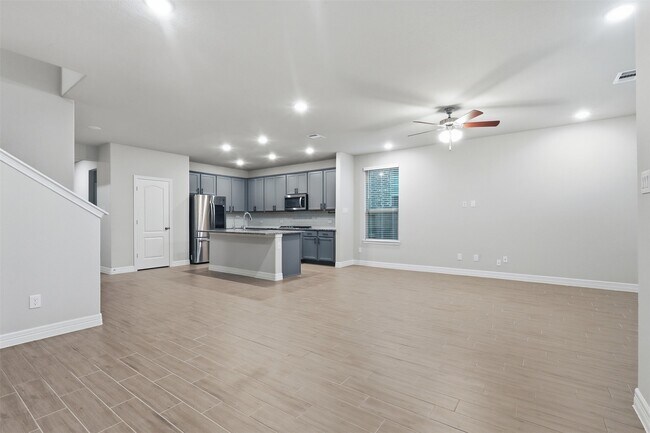 Building Photo - 119 Buttonwood Ct
