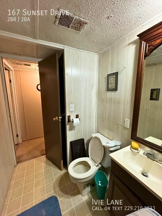 Building Photo - 167 Sunset Dr