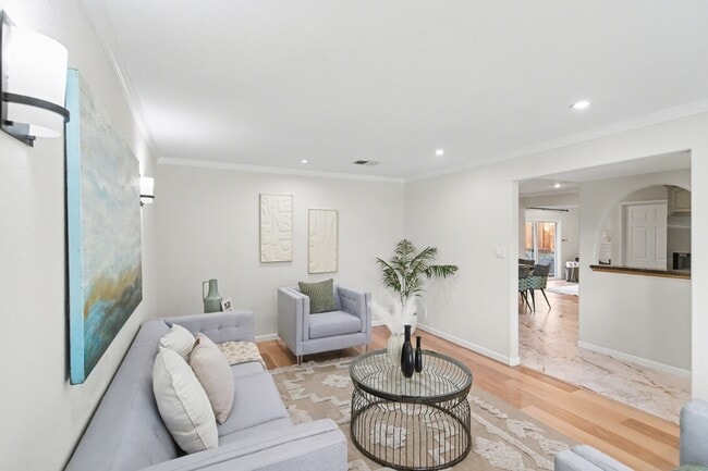 Building Photo - Modern 3BD Home with Eco Water Systems, EV Charging & Designer Finishes – Prime San Jose Locale
