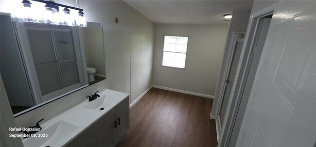 Building Photo - 33163 Cassandra Way