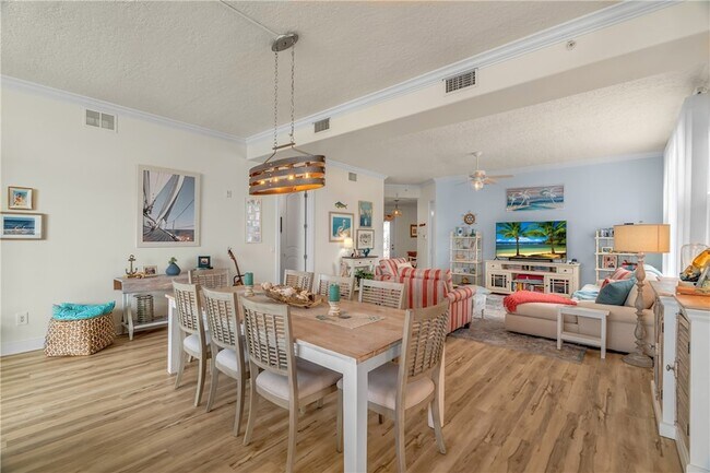 Building Photo - 1701 Gulfstream Ave