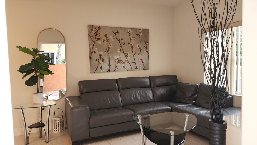 Building Photo - 4929 Windward Way