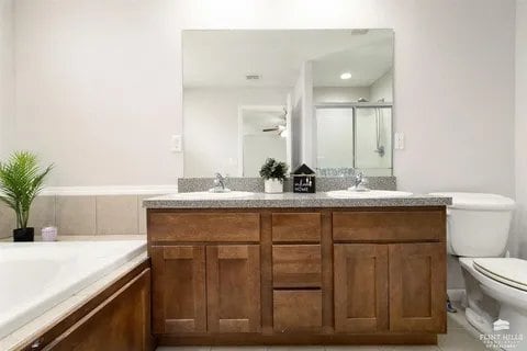 Building Photo - 5233 Stone Crest Dr
