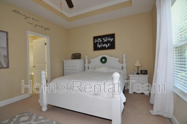 Building Photo - 156 Cottonham Ct