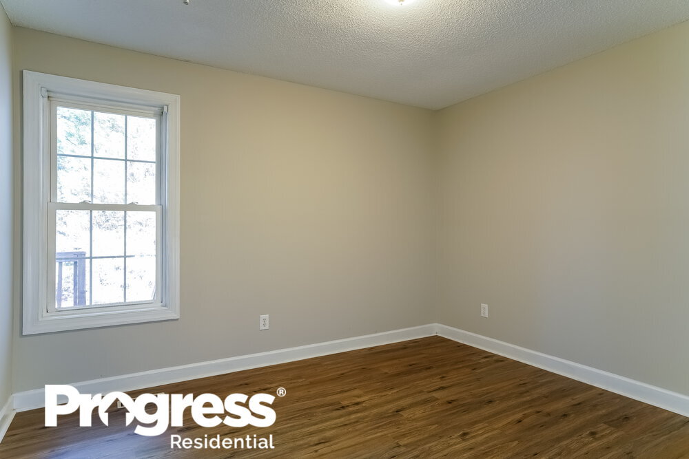 Building Photo - 602 Coventry Dr