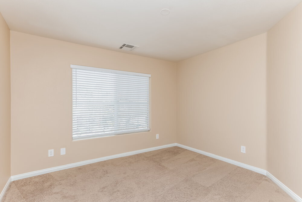 Building Photo - 9155 Dutch Oven Ct