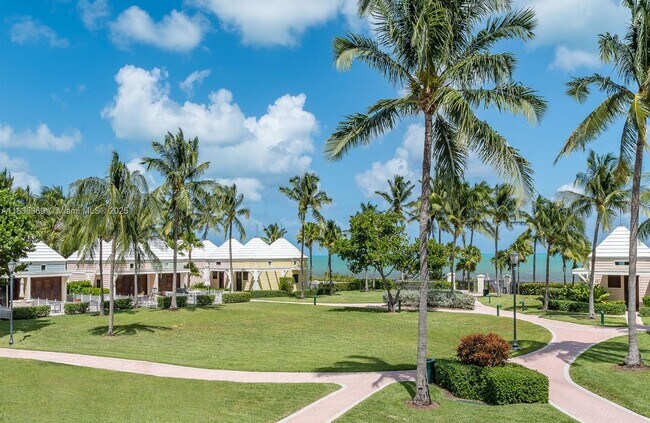 Building Photo - 701 Crandon Blvd