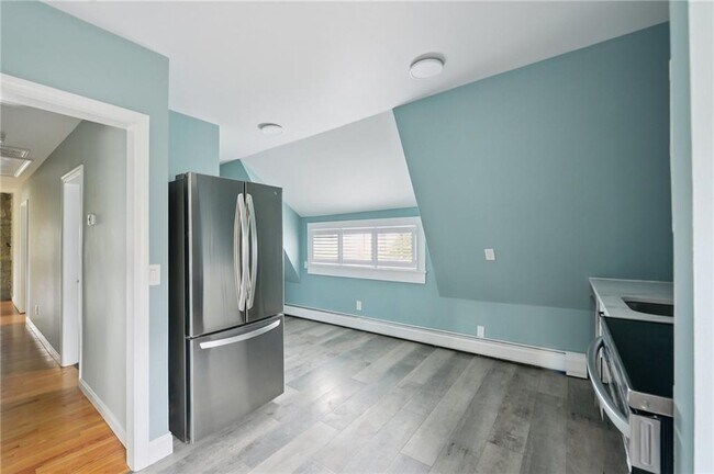 Building Photo - 450 Ocean Rd