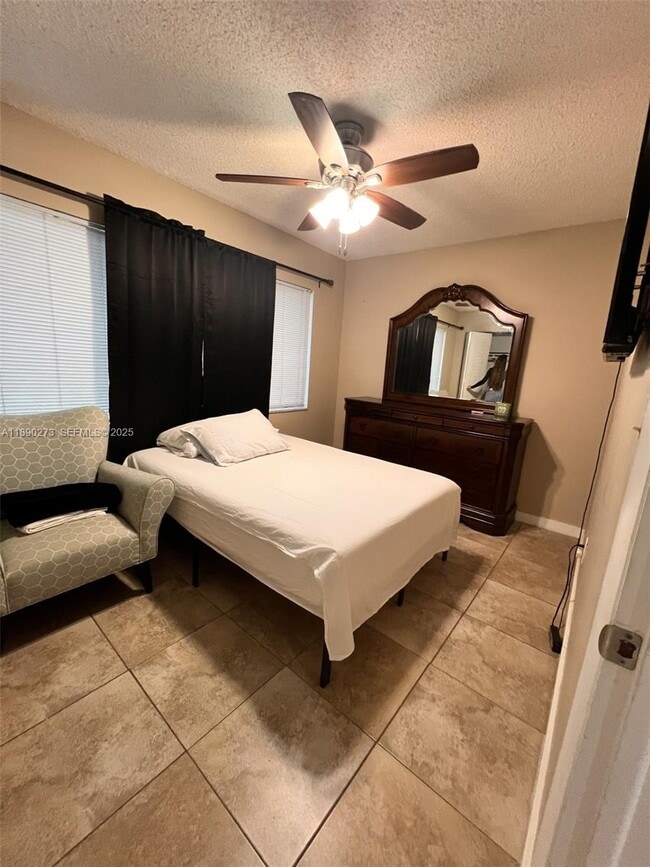 Building Photo - 11394 SW 65th St