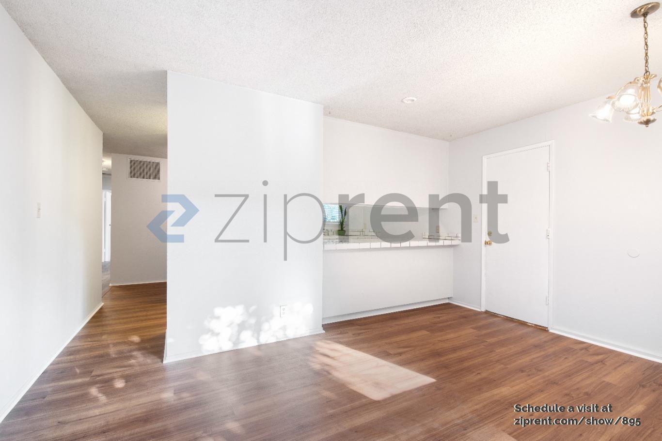Building Photo - Unit