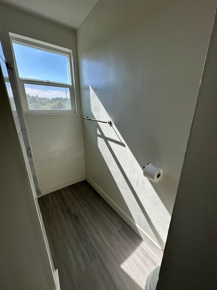 Apt 7 - 4785 Don Miguel Dr