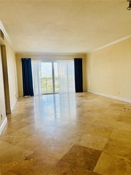 Building Photo - 1200 Hibiscus Ave