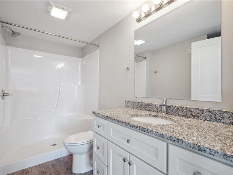 Building Photo - 7028 Thunder Vly Dr