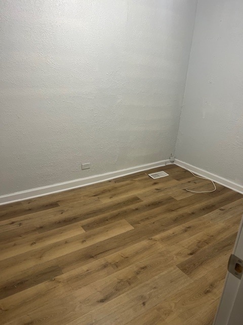 Building Photo - 13613 S Saint Louis Ave