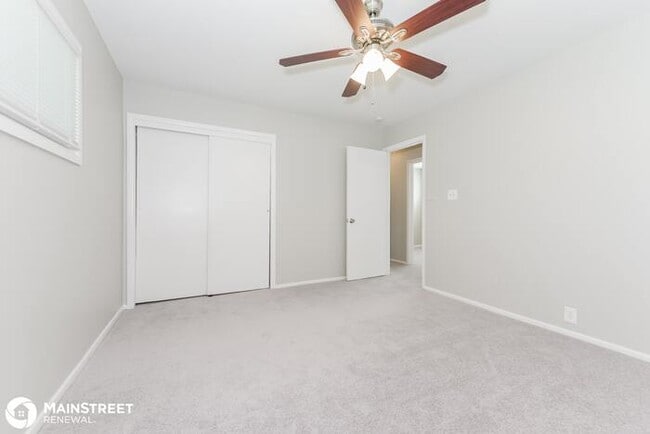 Building Photo - 11414 Richmond Ave