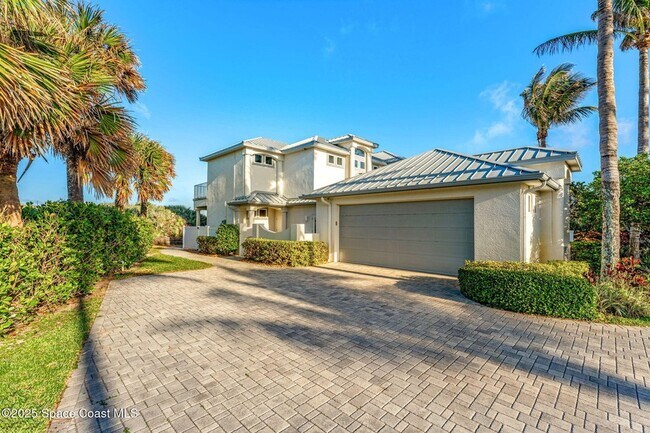 Building Photo - 5795 S Hwy A1A