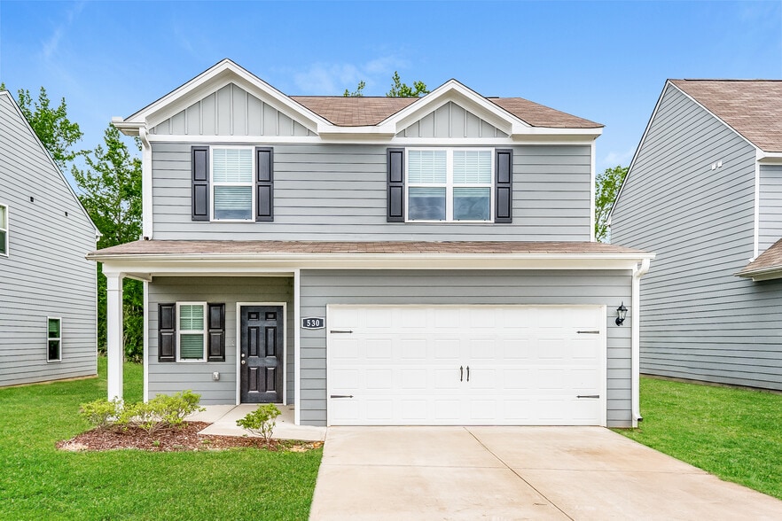 Building Photo - 530 Clover Cir