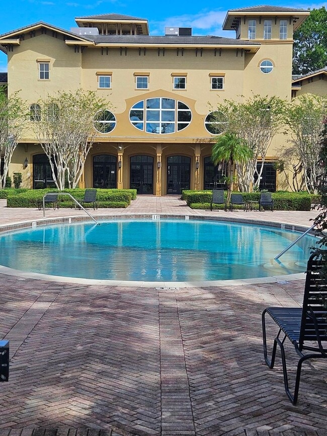 Building Photo - Lake Mary Townhome