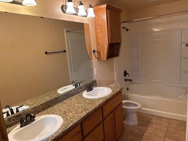 Building Photo - 4907 Autumn Valley Dr