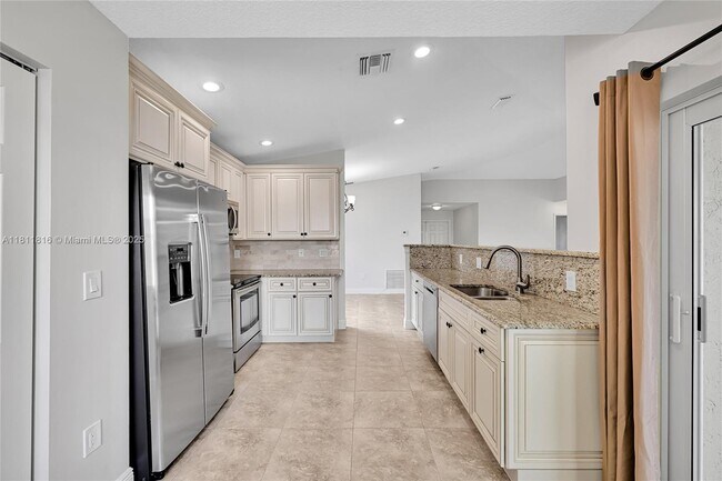 Building Photo - 5511 NW 49th Terrace