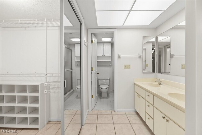 Building Photo - 4019 SE 20th Pl