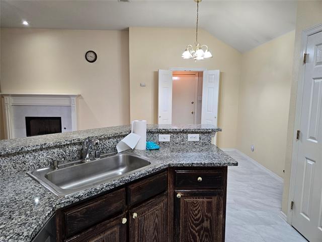 Building Photo - 1712 Alpine Dr