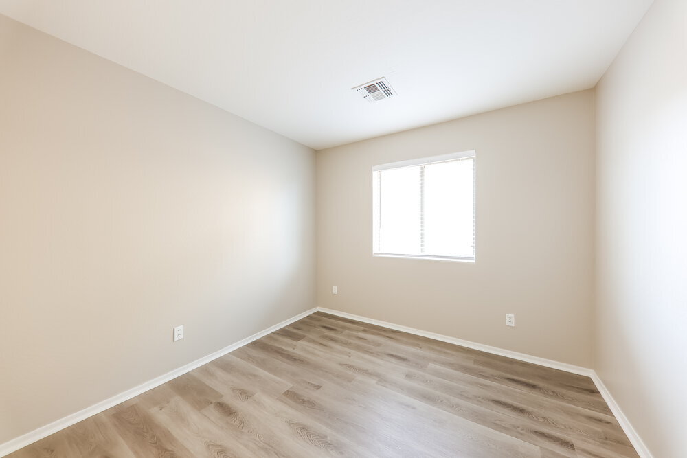Building Photo - 14258 W Corrine Dr