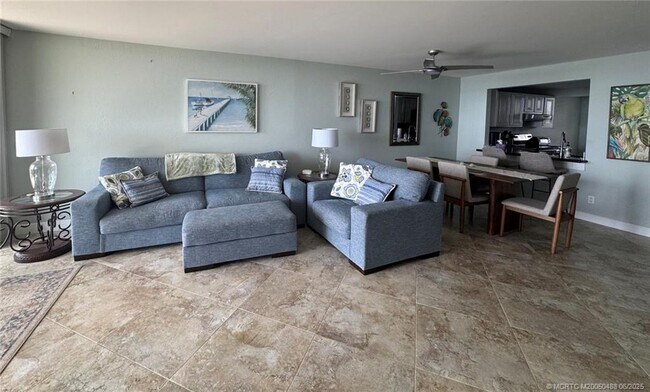 Building Photo - 10000 S Ocean Dr