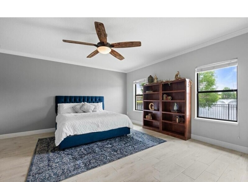 Master bedroom - 2254 50th Street Cir E