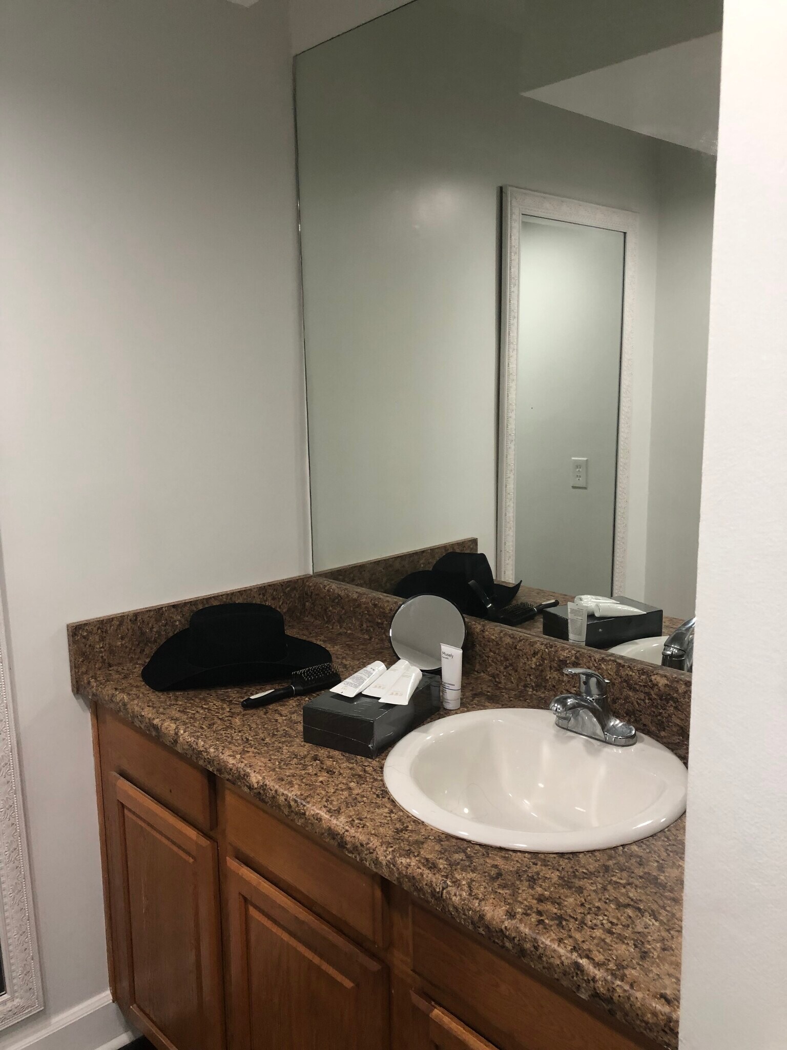 Building Photo - 908 Lismore SE