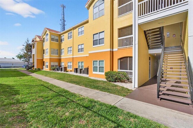 Building Photo - 10764 70th Ave N