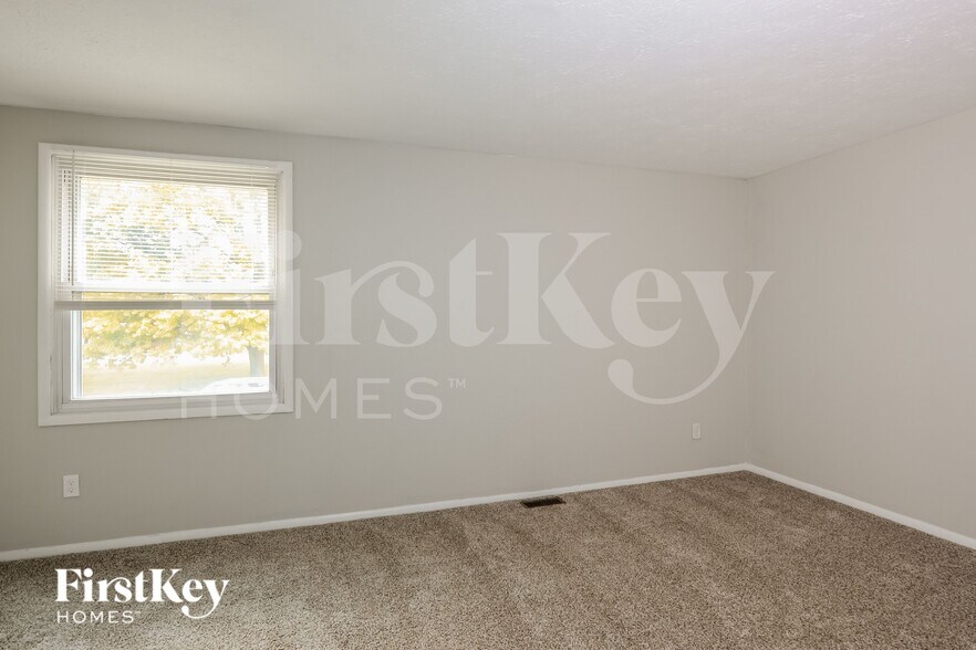 Building Photo - 6847 Cross Key Dr