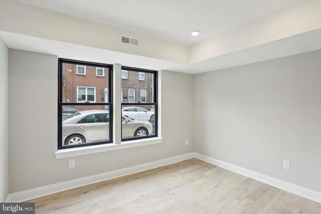 Building Photo - 1164 S 18th St