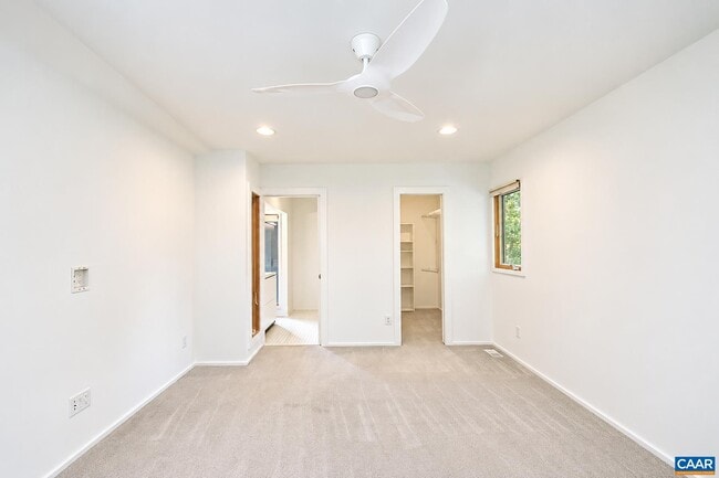 Building Photo - 137 Baylor Ln