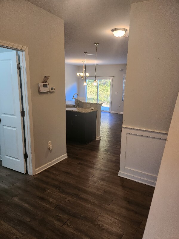 Building Photo - 401 Durants Neck Ln