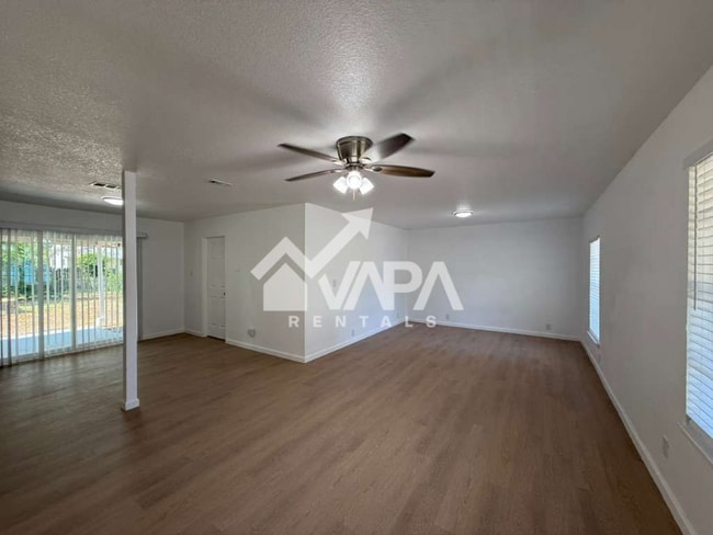 Building Photo - 5014 Galahad Dr