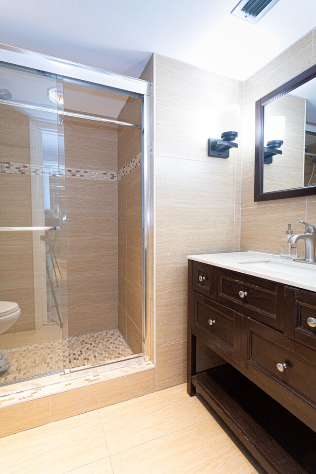 Building Photo - 6500 NW 2nd Ave