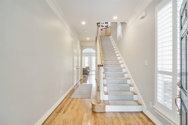 Building Photo - 4028 Gramercy St