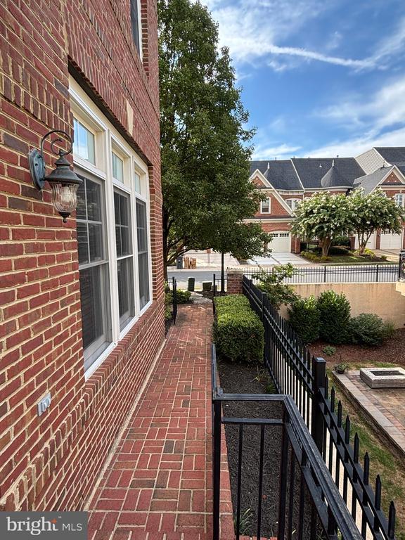 Building Photo - 43702 Burning Sands Terrace