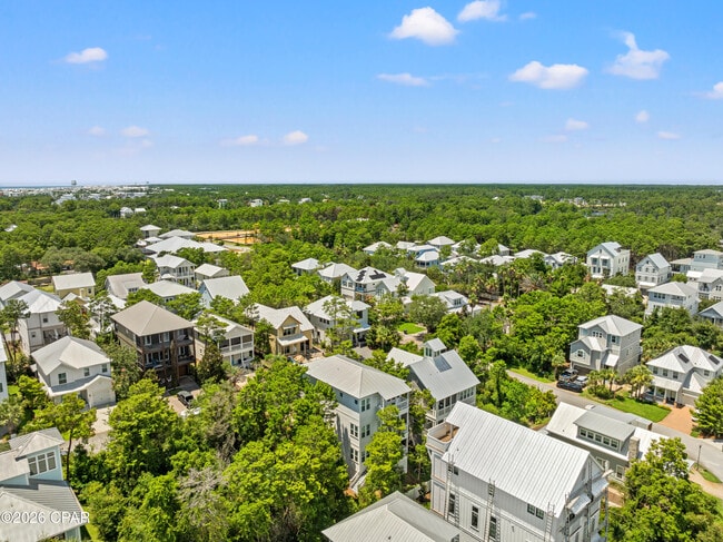 Building Photo - 134 Grande Pointe Dr